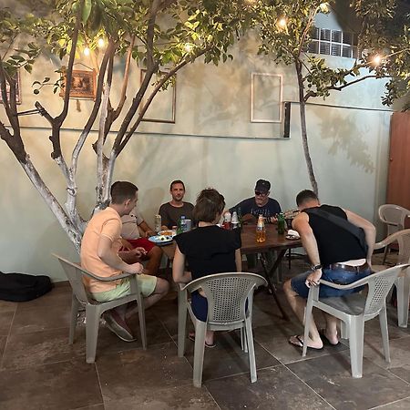 Tirana Lemon Breeze Hostel Εξωτερικό φωτογραφία