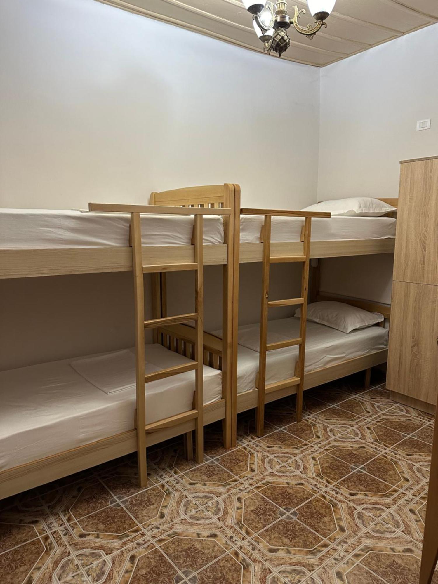 Tirana Lemon Breeze Hostel Εξωτερικό φωτογραφία