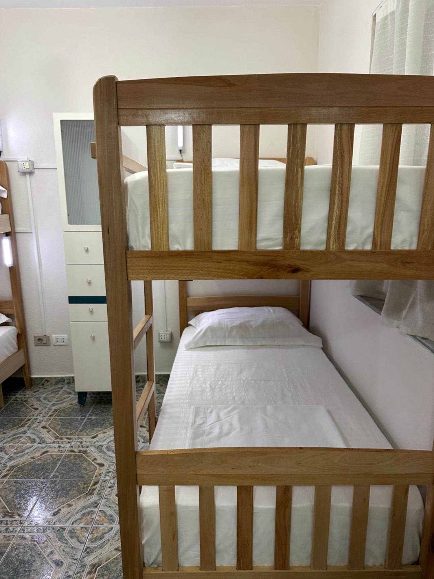 Tirana Lemon Breeze Hostel Εξωτερικό φωτογραφία