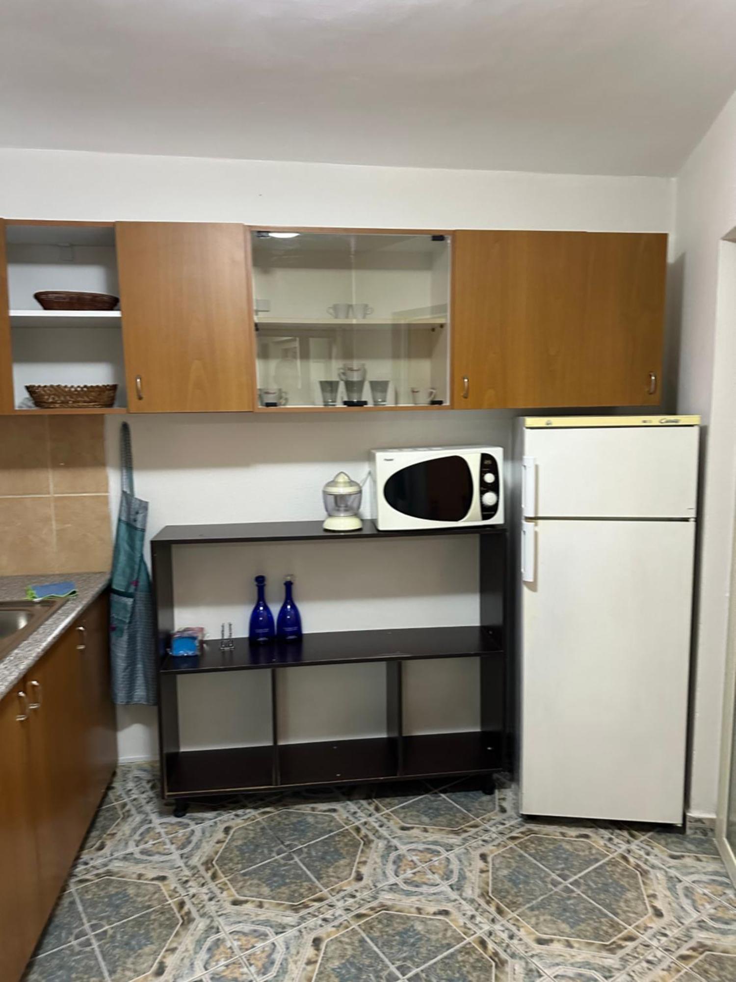 Tirana Lemon Breeze Hostel Εξωτερικό φωτογραφία