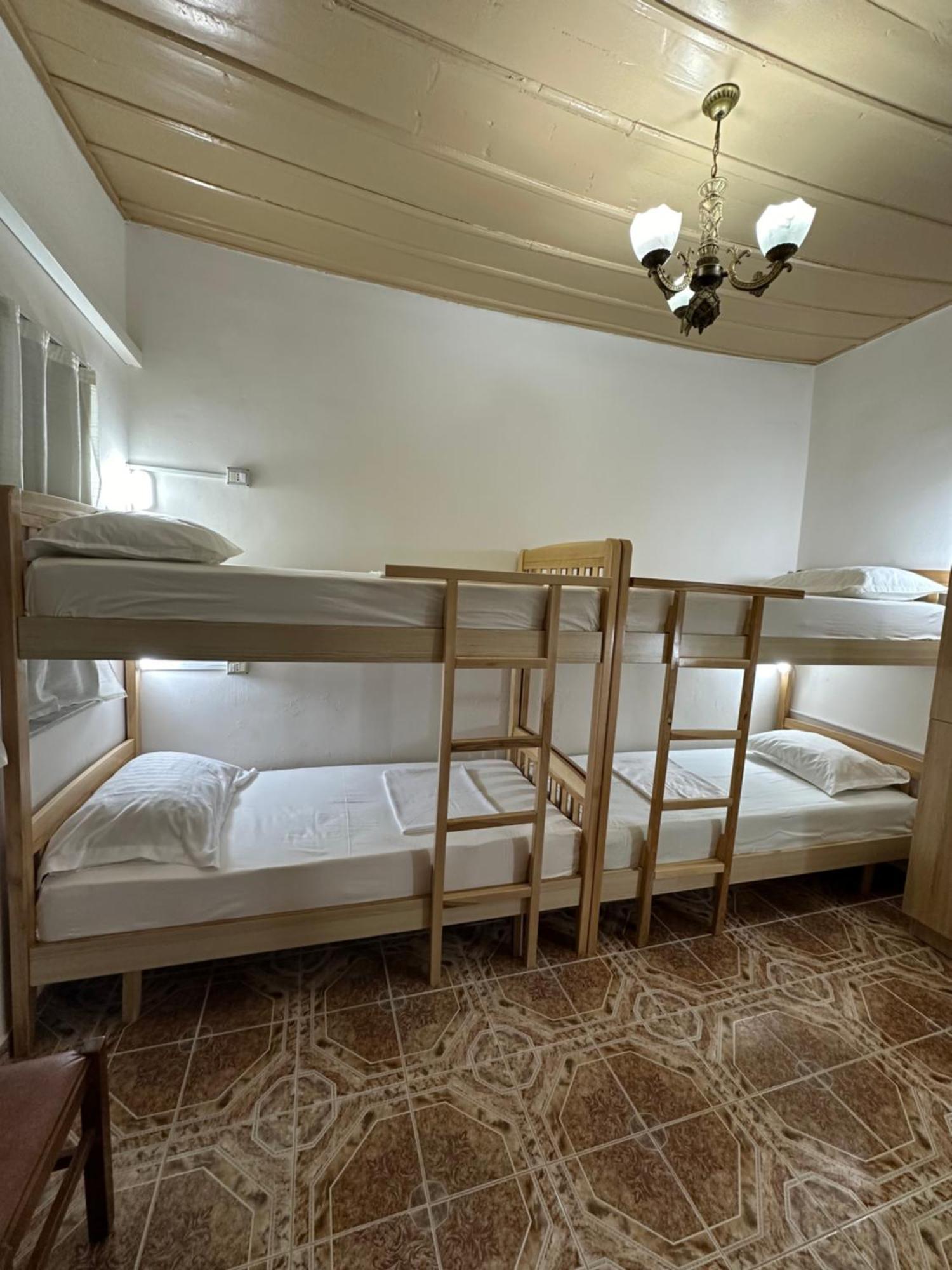 Tirana Lemon Breeze Hostel Εξωτερικό φωτογραφία