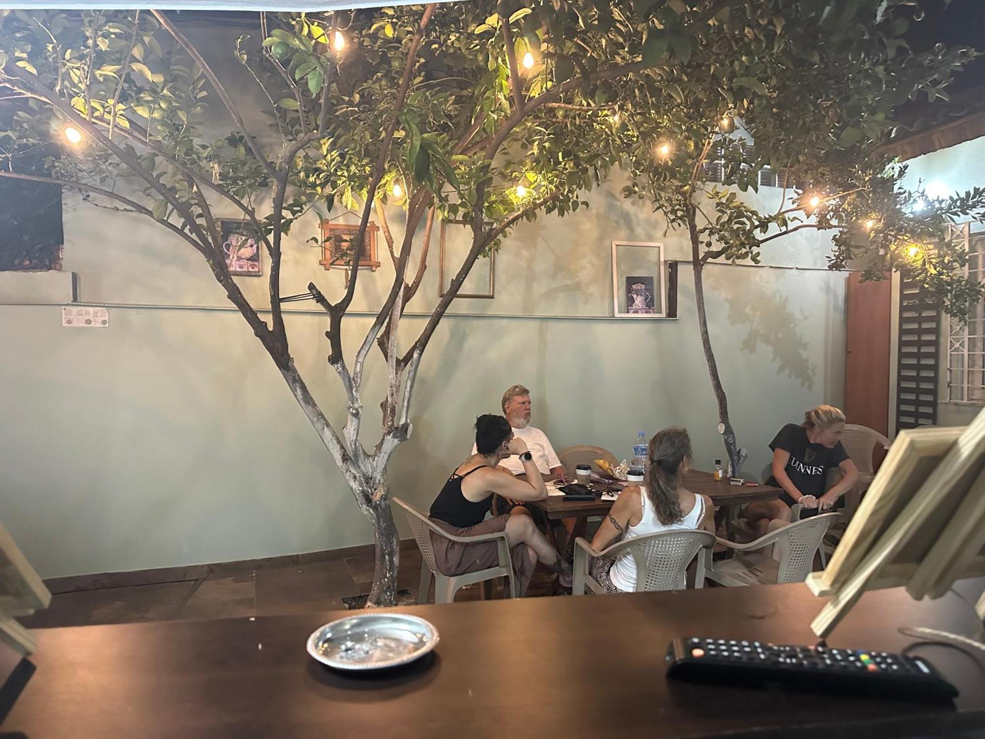 Tirana Lemon Breeze Hostel Εξωτερικό φωτογραφία